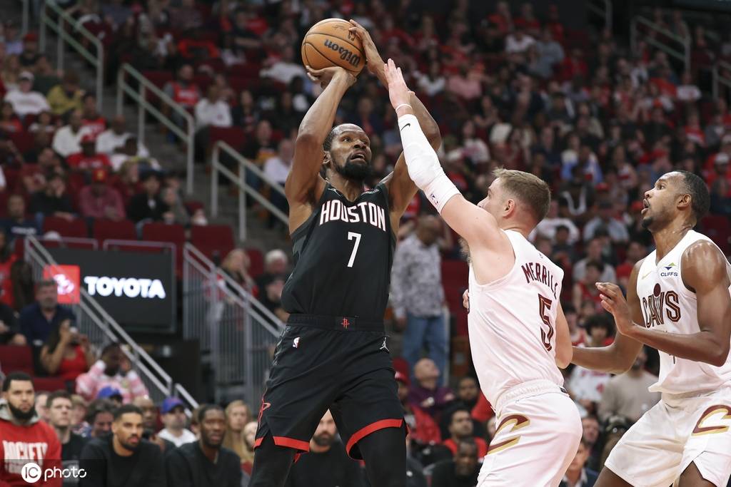 申京缺阵火箭反倒大胜 KD三节30分赛季最舒服一场？